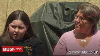 Coronavirus: England and Wales school border decisions 'difficult'