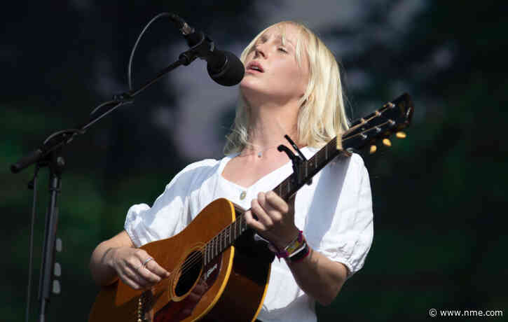 Laura Marling says she micro-doses magic mushrooms while studying for masters