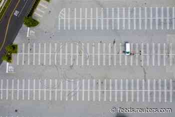 Smartphone data shows America's cautious comeback