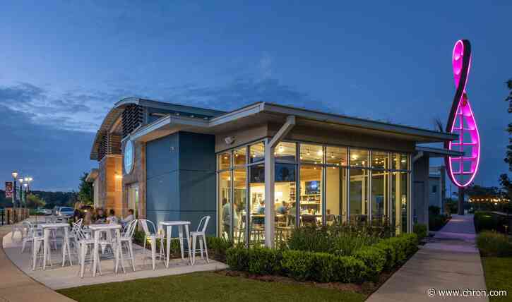 Meridiana opens five new showcase model homes