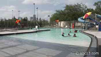 City park pools and splash pads to stay closed, mayor says - KTRK-TV