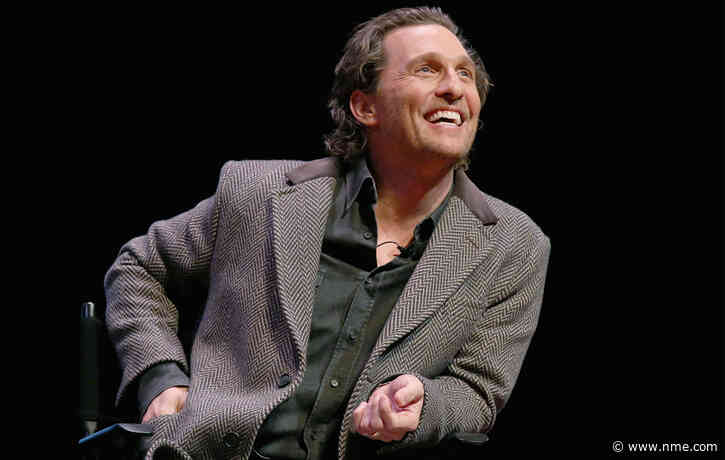 Matthew McConaughey delivers 110,000 masks to Texas hospitals