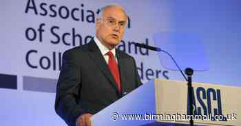 Summer holidays could be scrapped after schools reopen, says former Ofsted boss