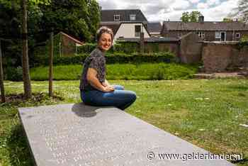 ‘Voor mij is dichten: verhalen en beelden verzamelen. Dat proces is eigenlijk altijd gaande’