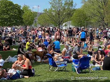 Social media erupts as thousands pictured at Toronto’s Trinity Bellwoods park