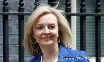 Liz Truss accused of being willing to sacrifice British agriculture for US deal