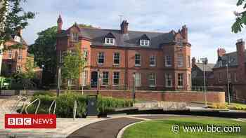 Magee Medical School: What will happen next? - BBC News