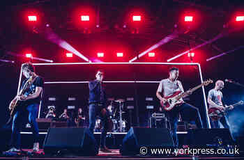 Shed Seven fans go head-to head in quiz with the band