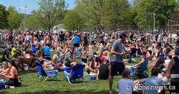 ‘Be caring’: Doctor makes emotional plea after Toronto park crowded amid COVID-19 - Globalnews.ca
