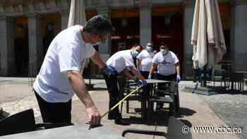 Spain to lift 2-week quarantine for tourists beginning July 1