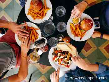 Bay State Restaurants Near Rhode Island, New Hampshire Worried About Continued Shutdown | NewBostonPost - NewBostonPost