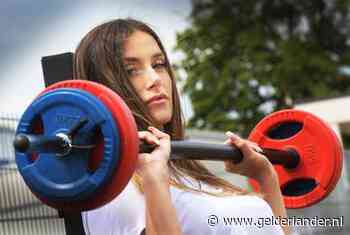 De liefde van Demi (24) en Sidney overleefde  Temptation Island, maar nu woont ze weer bij haar ouders in Culemborg