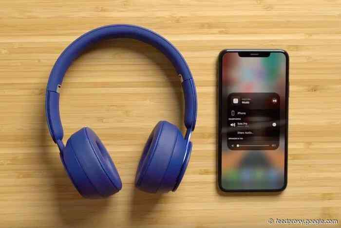 Apple AirPods Studio over ear headphones have gone into production