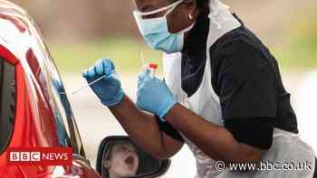 Coronavirus: Concern at delay to drive-through test booking