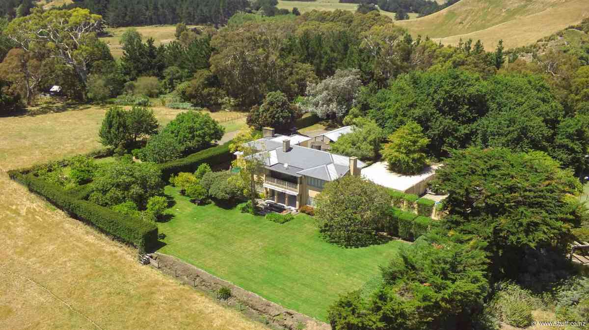 Inside the private Hawke's Bay retreat Benedict Cumberbatch is believed to have spent lockdown in - Stuff.co.nz