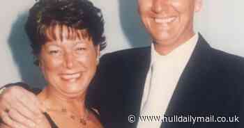 Gogglebox Jenny and Lee release unrecognisable 'wedding photo'