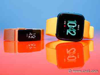 Selling your old Fitbit for extra cash? Do these 2 things first     - CNET