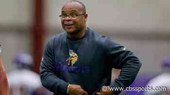 Mike Singletary resigns as high school football coach after team goes 1-21 in two years