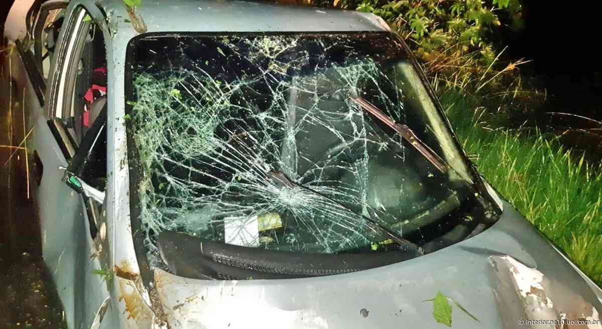 Mulher morre e outras duas ficam feridas após carro capotar em Garanhuns - NE10