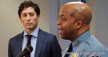 Law enforcement experts denounce Minneapolis police use of force in George Floyd's death