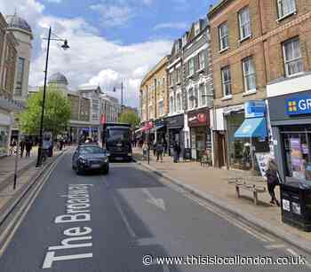 33 places open for takeaway and delivery in Wimbledon Town Centre