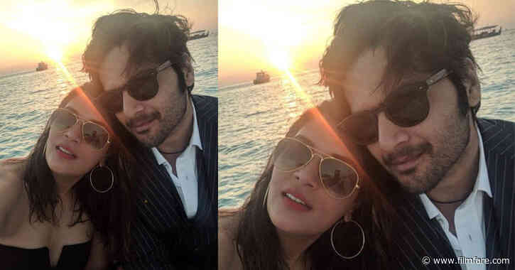 Ali Fazal claims itâs not easy being in love