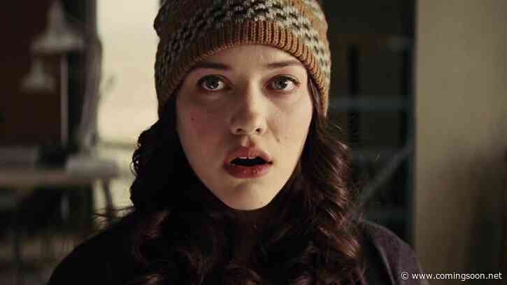 Kat Dennings Drops Details on a WandaVision Action Scene