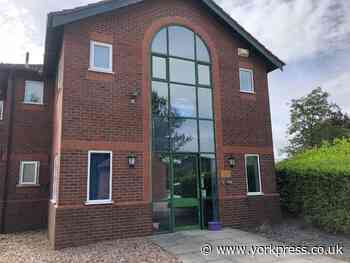 Leading politicians blast closure of Minster FM