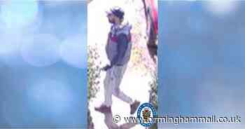 Woman has bag snatched from her at Yardley bus stop