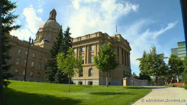 Alberta's auditor general to review government's COVID-19 response