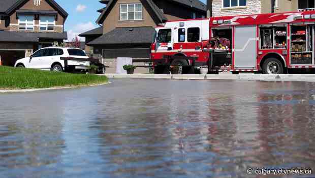 ‘I could hear the floor crackling': Several homes evacuated after water line bursts