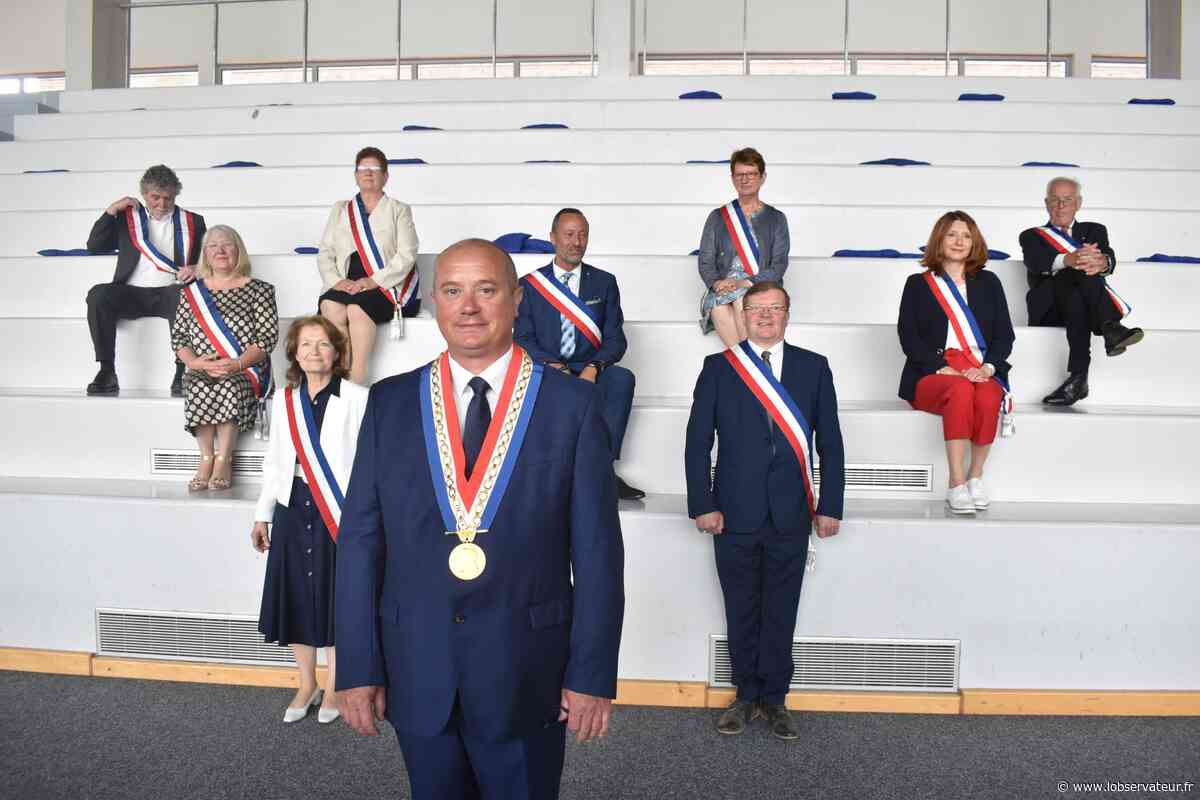 Caudry : Frédéric Bricout réélu maire lors d'un conseil municipal assez particulier au Palais des Sports Aurélie Châtelain - L'Observateur