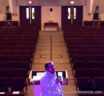 Keep houses of worship closed, Houston-area faith leaders say - Houston Chronicle