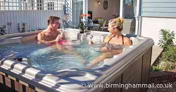 This is where you can buy or hire a hot tub in Worcestershire