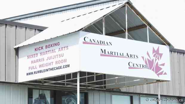 Southern Alberta gym owner won't reopen ahead of relaunch strategy