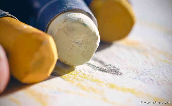 To Get a Painterly Effect Without the Mess, Here are the Best Oil Sticks