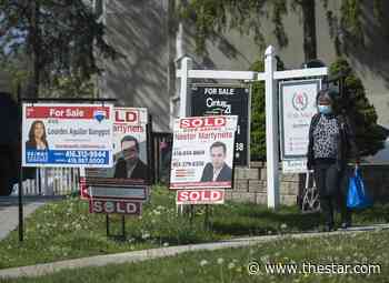 Toronto real estate signs: Is now the time to buy? - Toronto Star