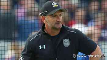 Michael di Venuto: Surrey head coach to leave club