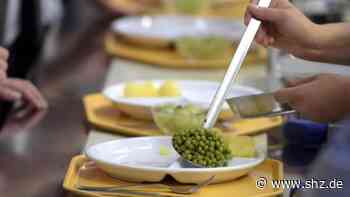 Hilfsaktion in Corona-Zeiten: Service-Clubs in Itzehoe liefern 622 Essen an Bedürftige aus | shz.de - shz.de