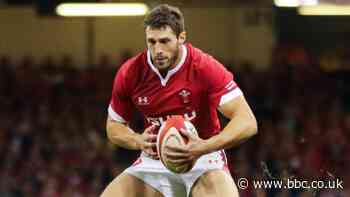 Jonah Holmes: Wales wing ambitious after Dragons move - BBC News