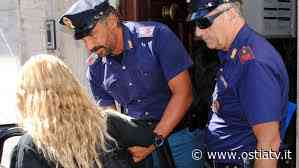 Fiumicino, tentano di scassinare la serratura della porta di un appartamento: fermate tre donne - Ostia Tv