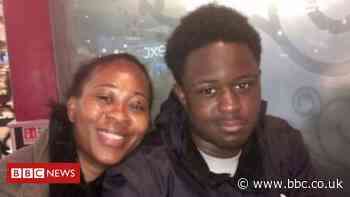 Boy acquitted of murdering teen in phone row