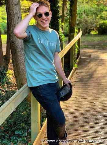 Redundancy cash helps entrepreneur launch own brand clothing range - Abergavenny Chronicle