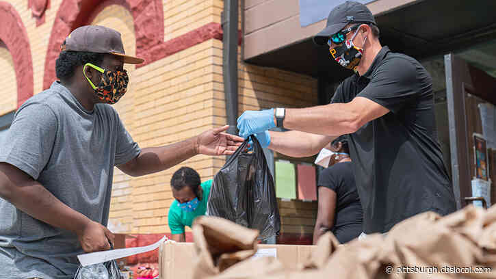 Pirates Charities, Pittsburgh Bureau Of Police Hand Out Lunches