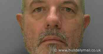 Hull paedophile stung after online chats to '12-year-old boy'
