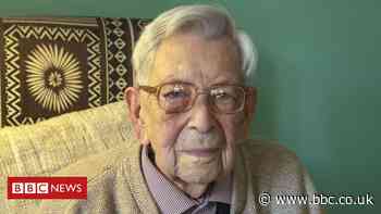 World's oldest man Bob Weighton dies, aged 112