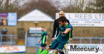 Weston manager Scott Bartlett adds Chris Knowles to his coaching staff - Weston Mercury