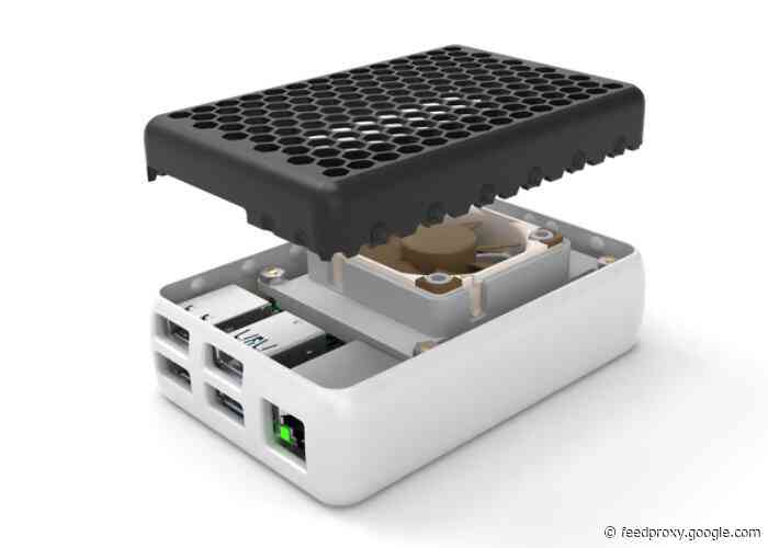 3D printed Raspberry Pi 4 case with Noctua flat fan mount