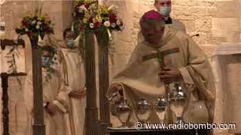 Trani religiosa, messa crismale in cattedrale: ieri la consacrazione degli oli santi - Radiobombo