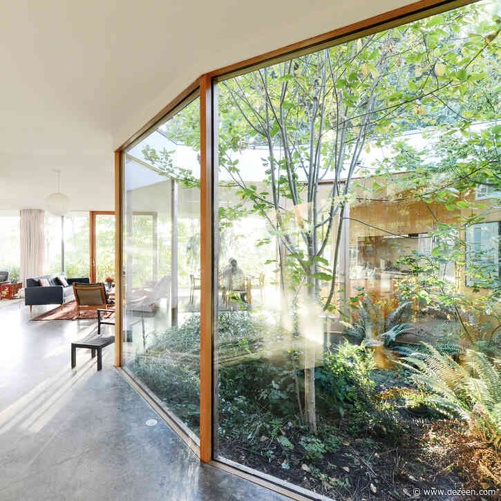 Faceted glazed courtyard pierces Oregon house by No Architecture